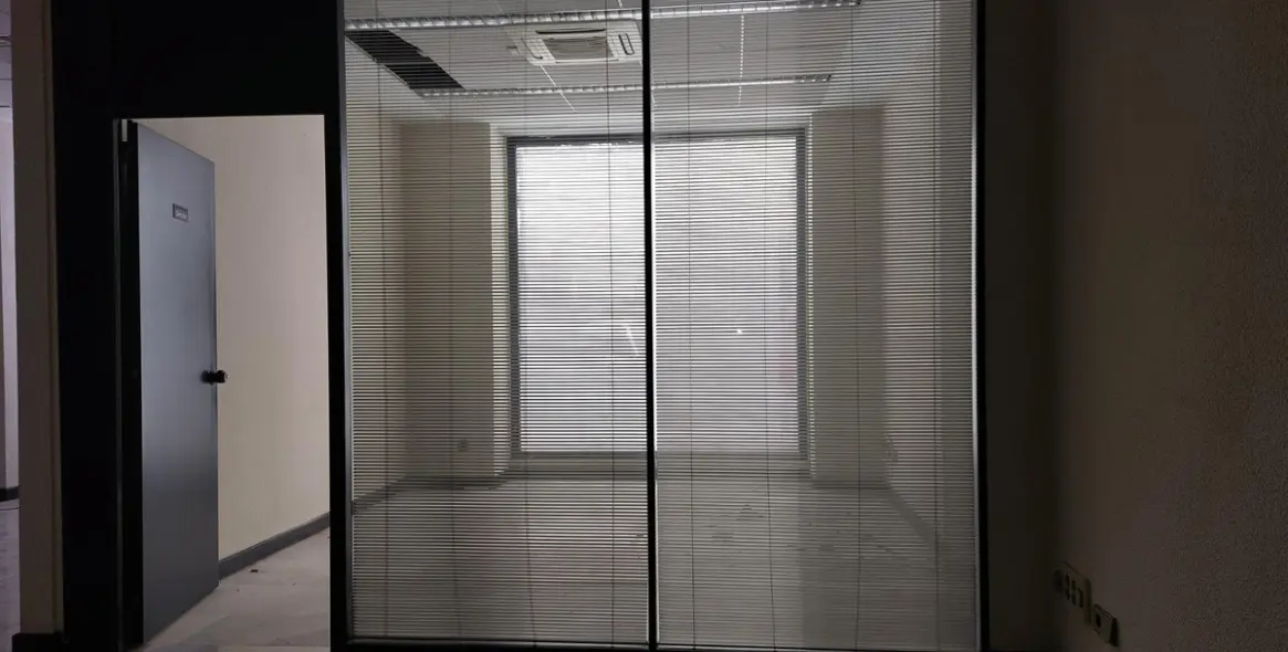 Sale of commercial premises in Marbella 5