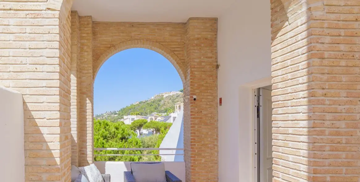 Продажа дома на две семьи в Benalmadena 3