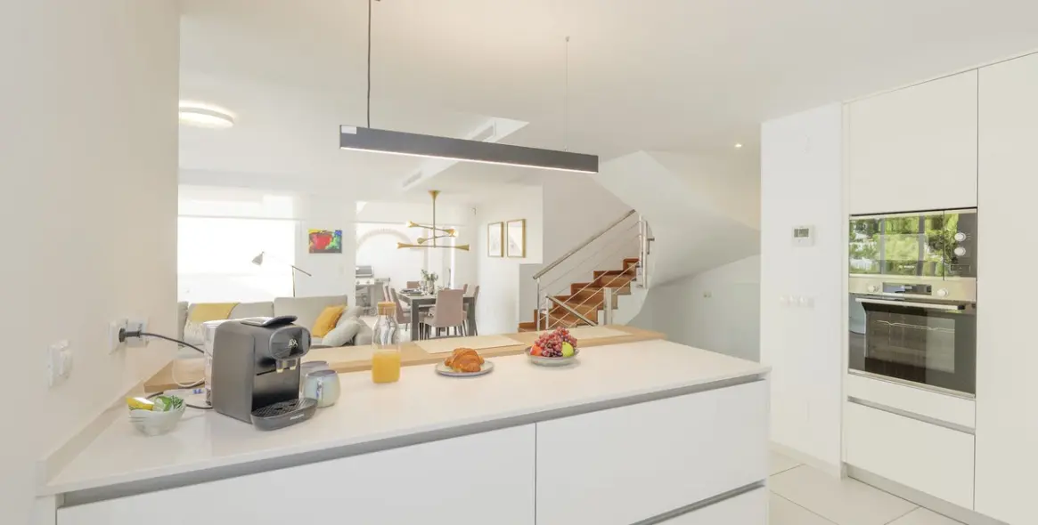 Продажа дома на две семьи в Benalmadena 17