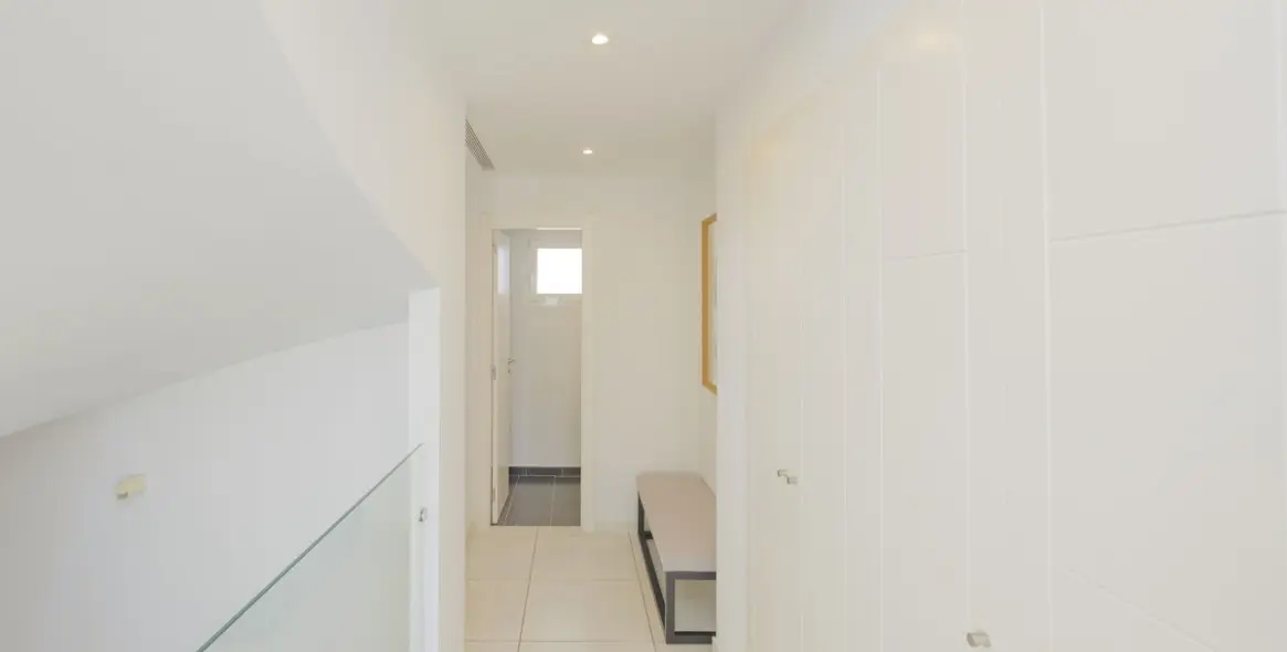 Продажа дома на две семьи в Benalmadena 18