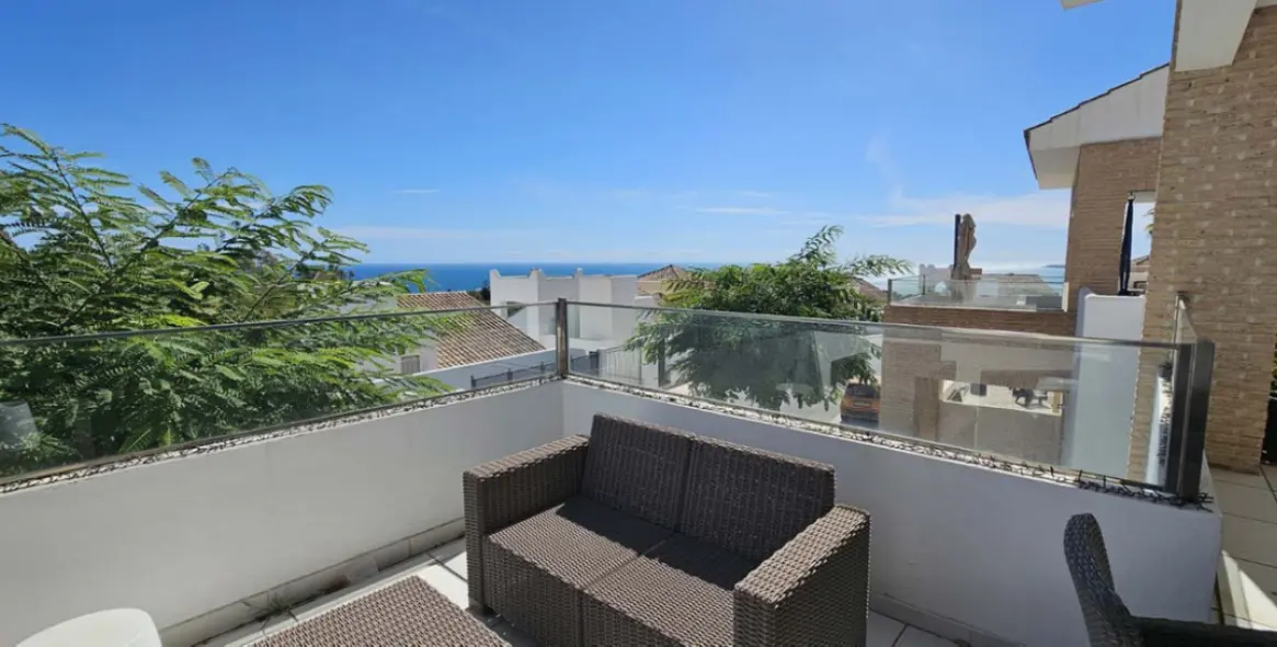 Продажа  отдельно стоящей виллы в Benalmadena 7