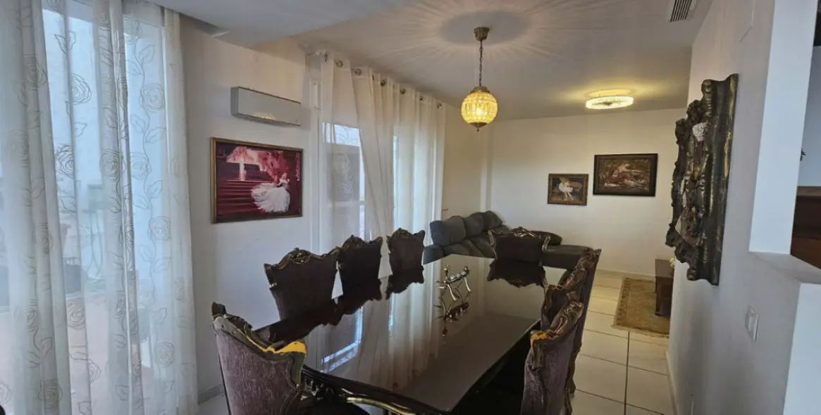 Продажа  отдельно стоящей виллы в Benalmadena 12