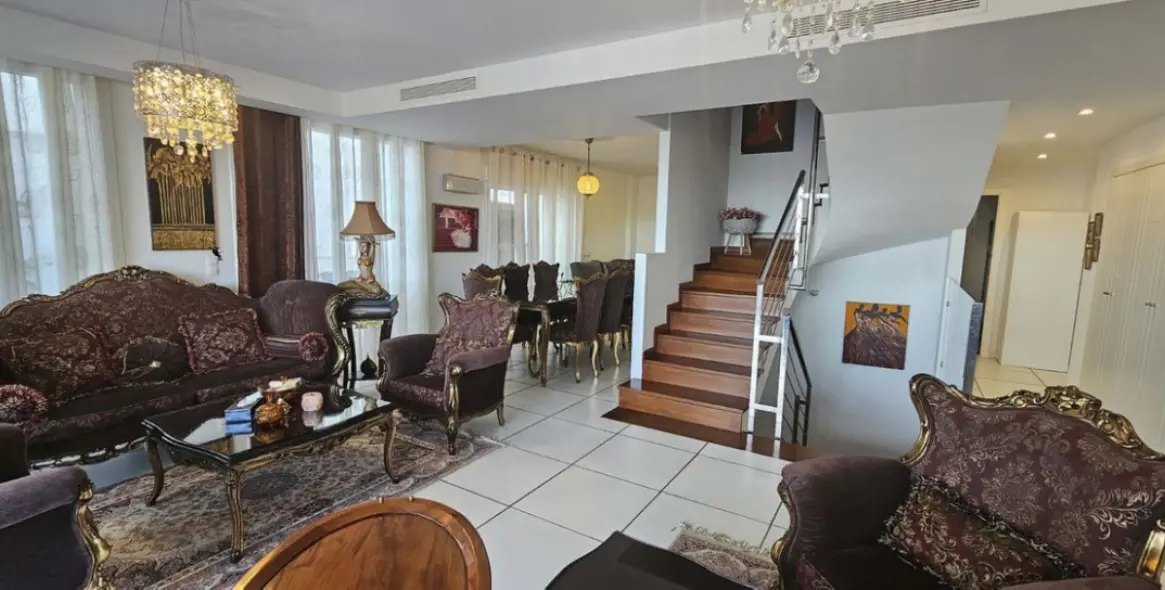 Sale of detached villa in Benalmadena 8