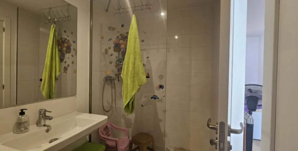 Sale of detached villa in Benalmadena 18