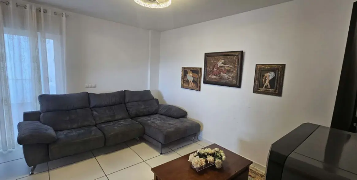 Sale of detached villa in Benalmadena 19
