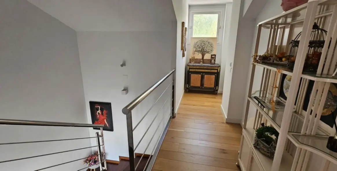 Продажа  отдельно стоящей виллы в Benalmadena 21