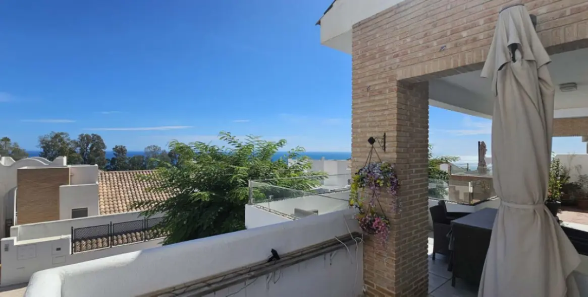 Продажа  отдельно стоящей виллы в Benalmadena 35