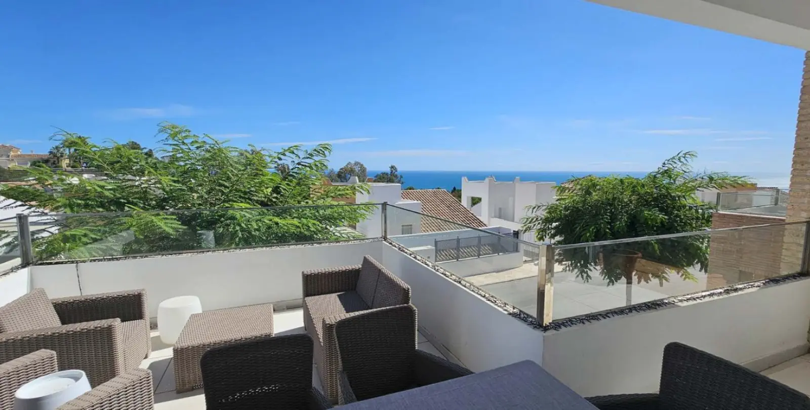 Продажа  отдельно стоящей виллы в Benalmadena 1