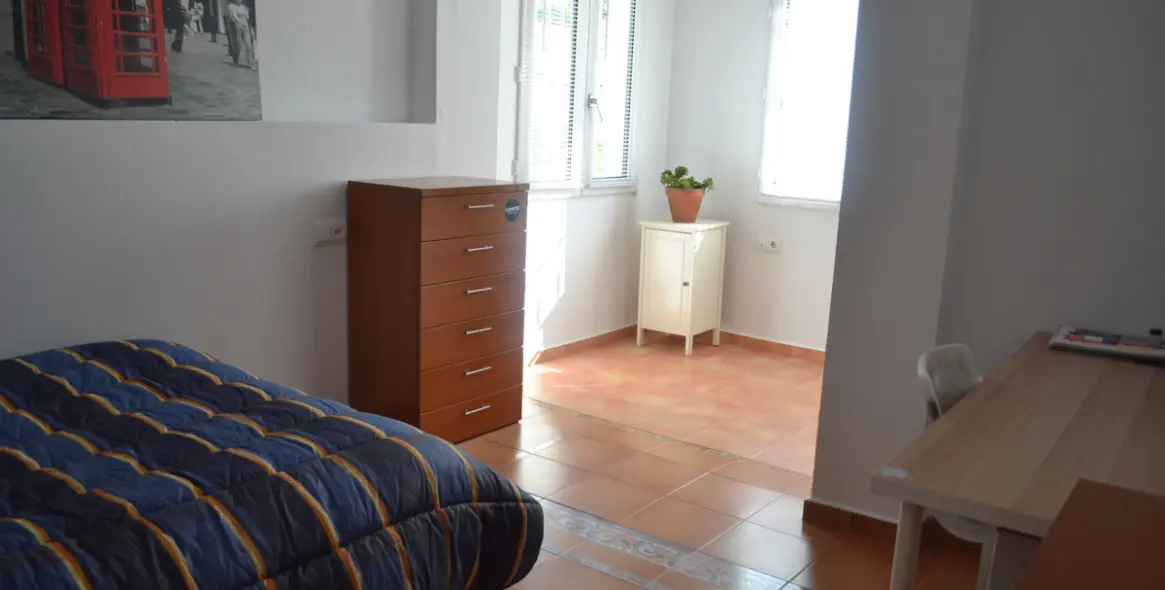 Продажа  отдельно стоящей виллы в Alhaurín de la Torre 13