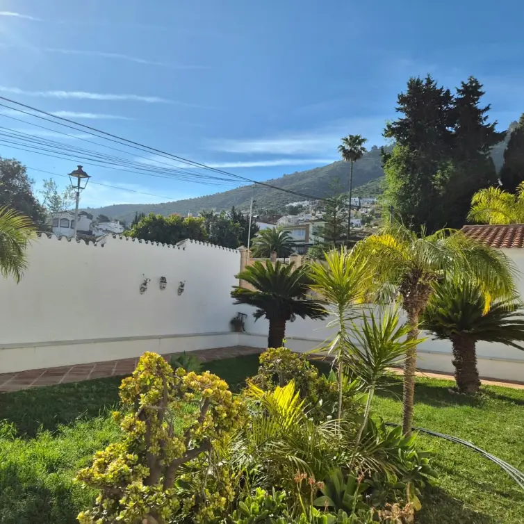 Sale of detached villa in Alhaurín de la Torre
