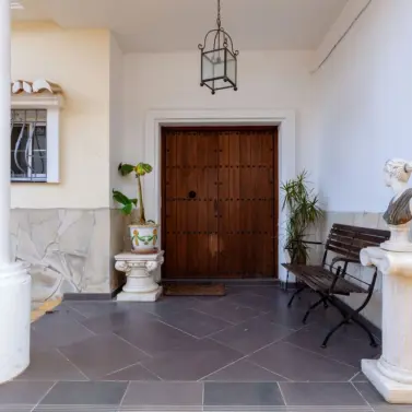 Продажа  отдельно стоящей виллы в Mijas Golf