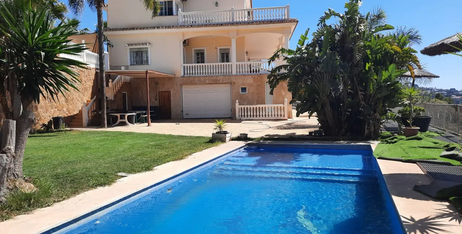 Sale of detached villa in Mijas Golf 1