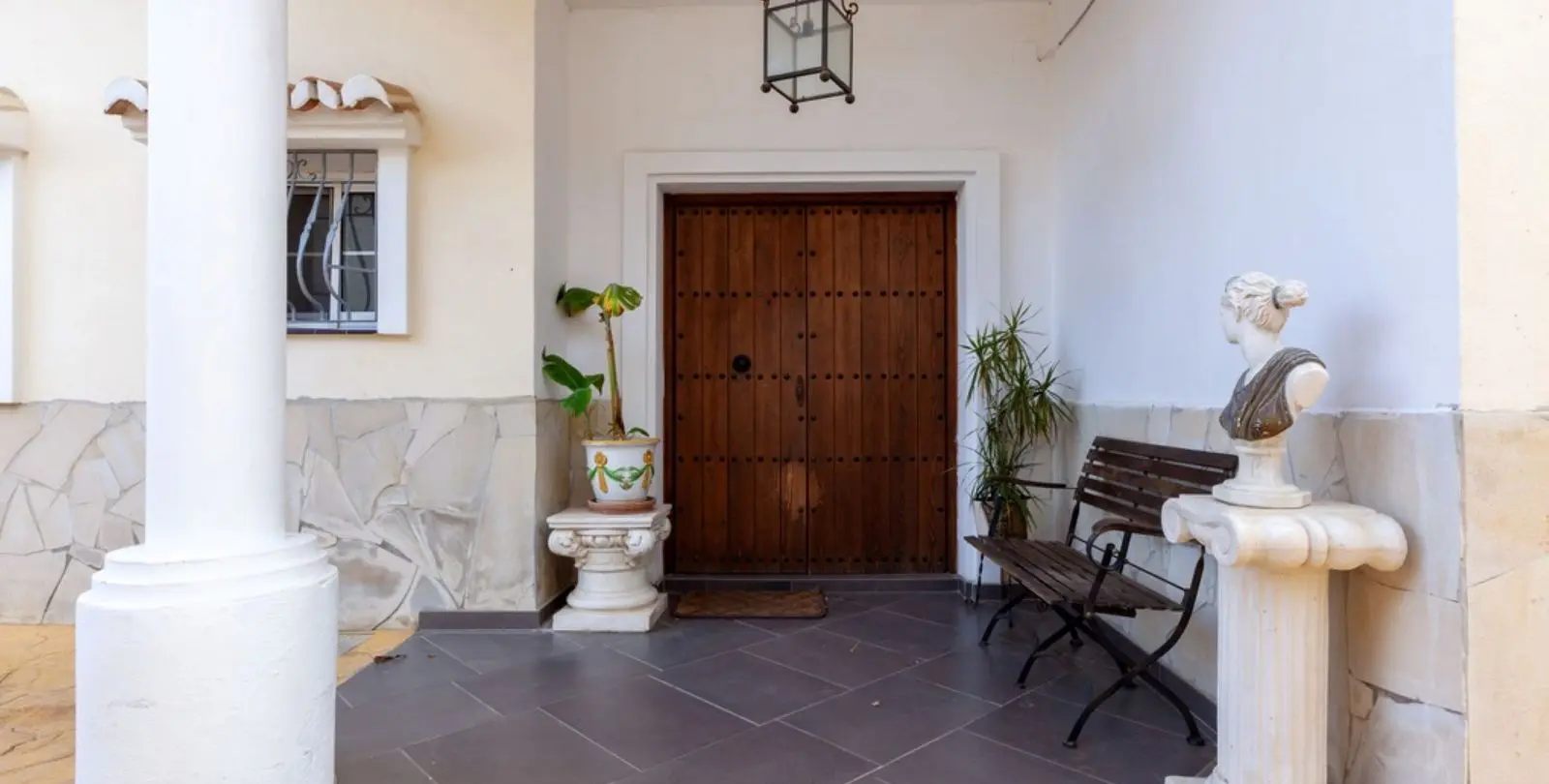 Sale of detached villa in Mijas Golf 5