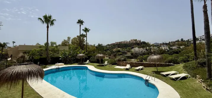 Sale of townhouse in La Quinta 1