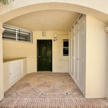 Sale of townhouse in La Quinta