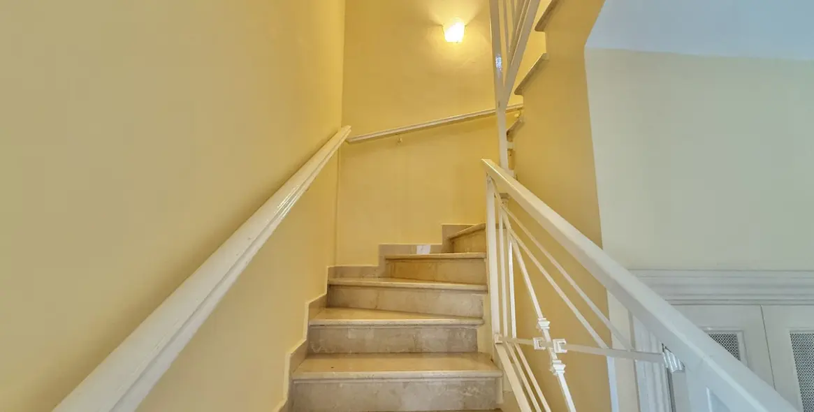 Sale of townhouse in La Quinta 19