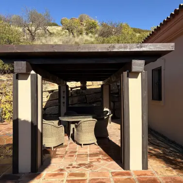 Продажа  отдельно стоящей виллы в Monda