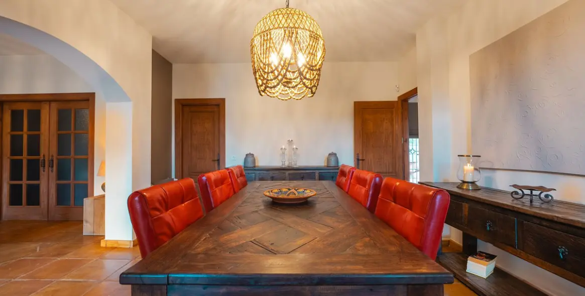 Sale of detached villa in Monda 6