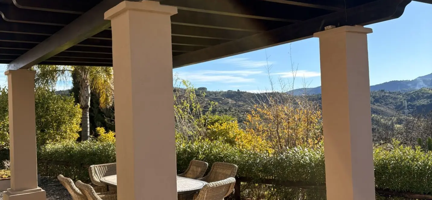 Sale of detached villa in Monda 3