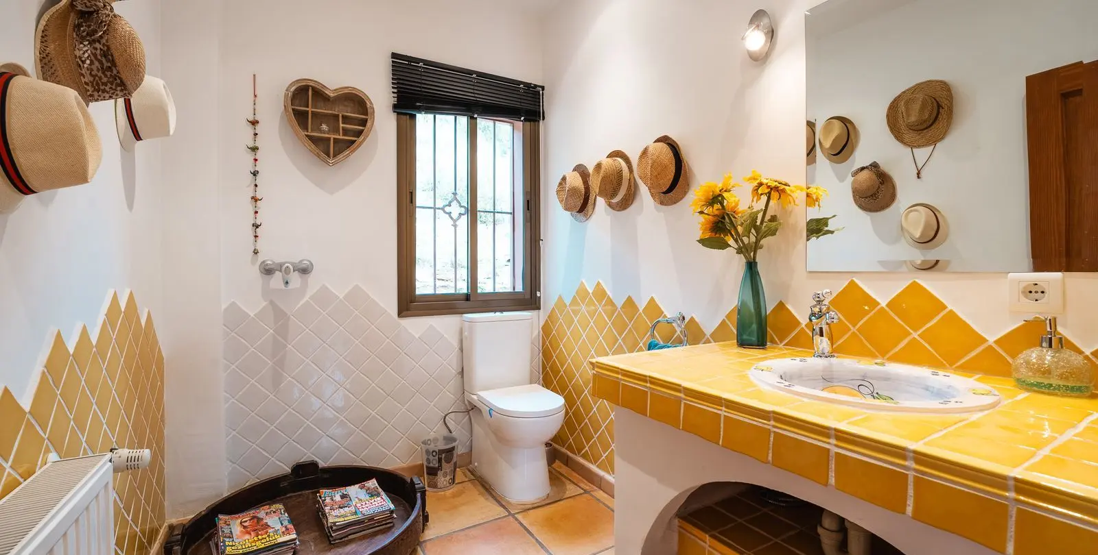 Sale of detached villa in Monda 19