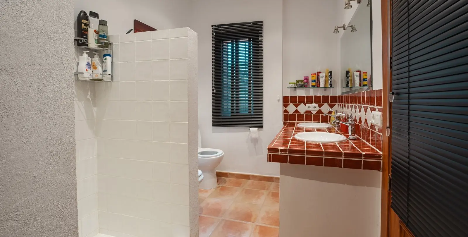 Sale of detached villa in Monda 23