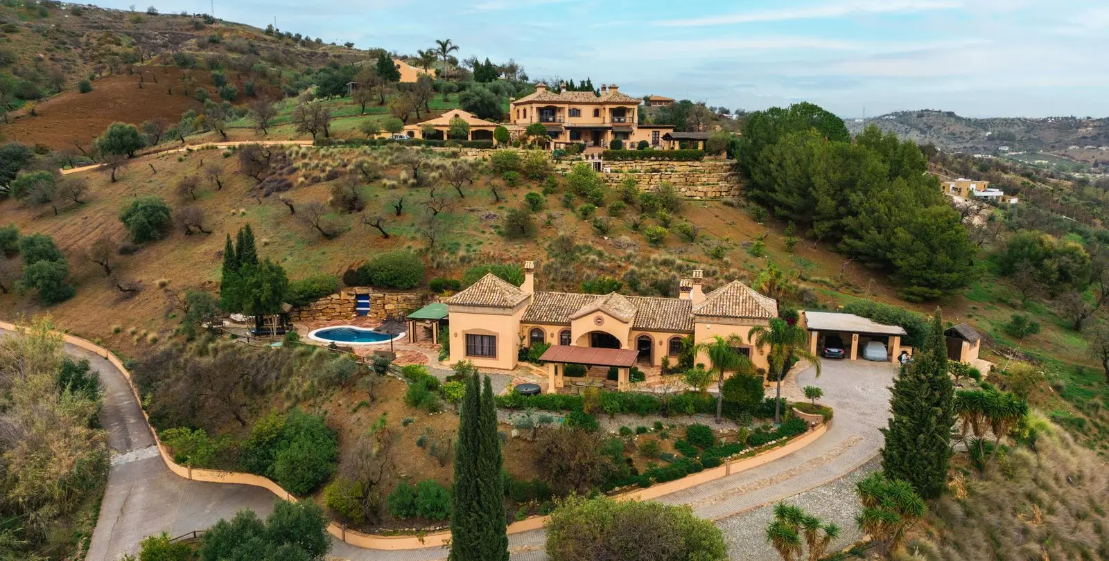 Sale of detached villa in Monda 31
