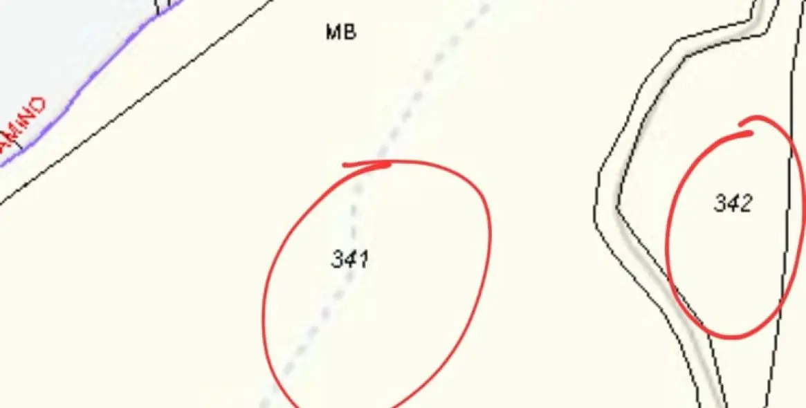 Venta de parcela residencial en Valtocado 10