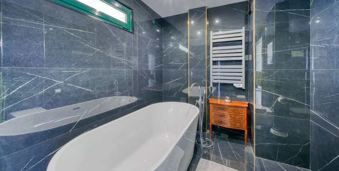 Sale of penthouse in Torrequebrada 14