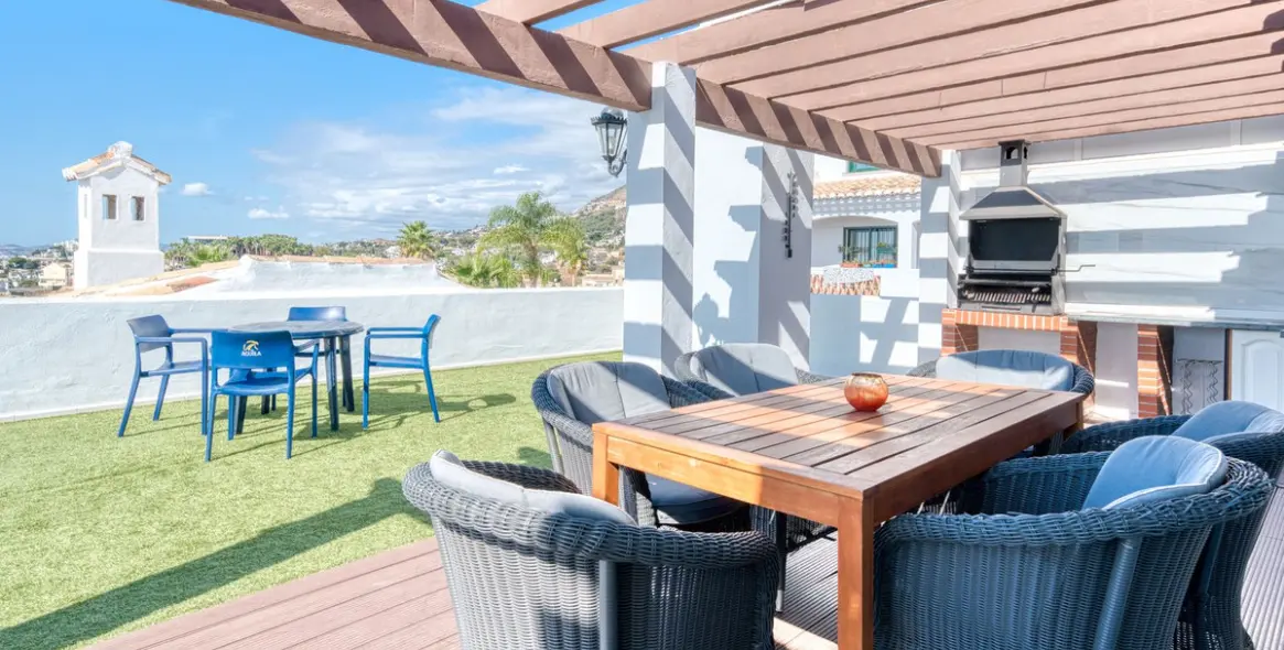 Sale of penthouse in Torrequebrada 23