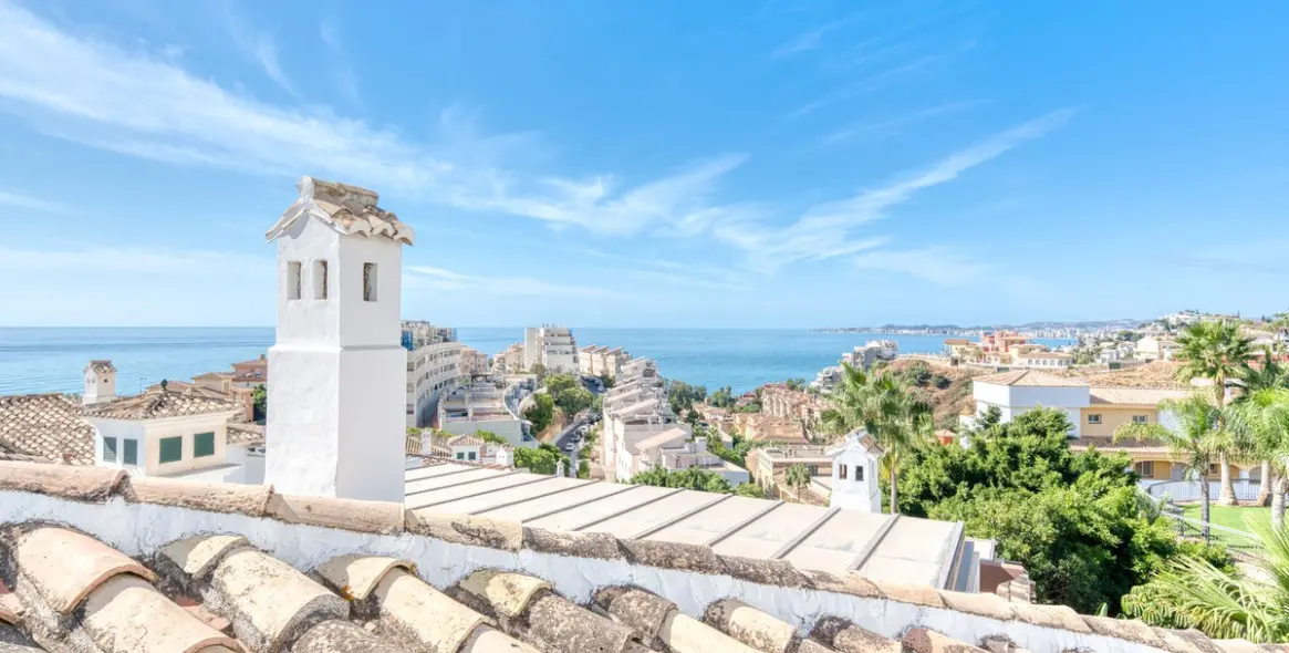 Sale of penthouse in Torrequebrada 31