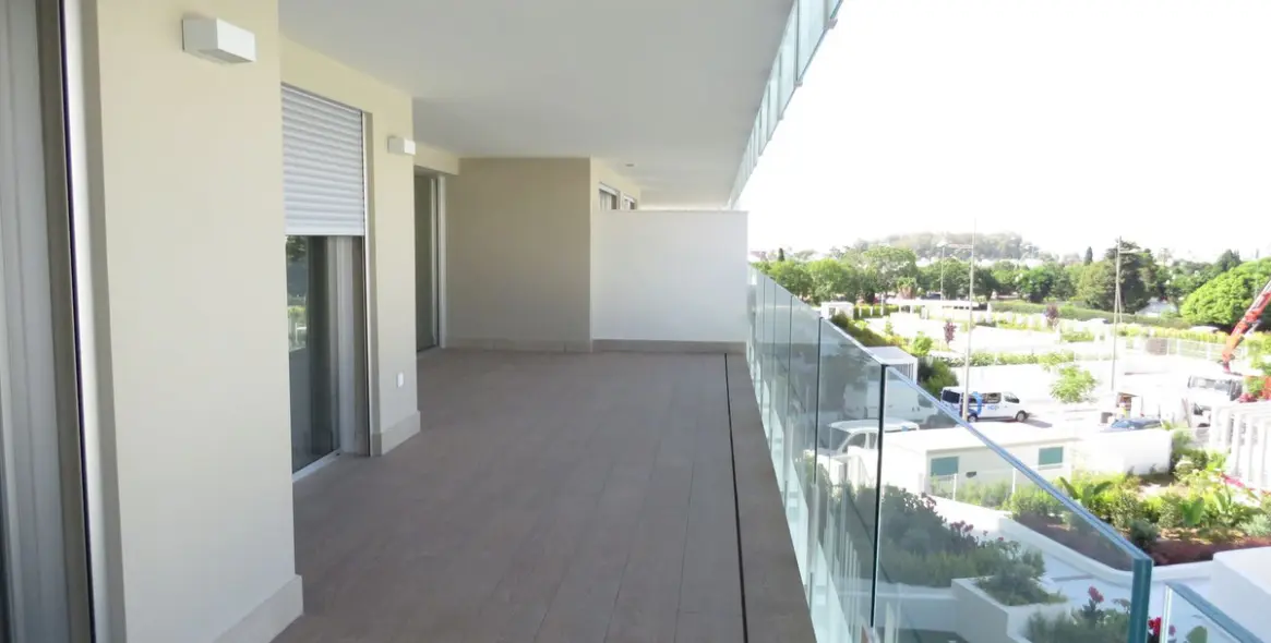 Sale of middle floor apartment in San Pedro de Alcántara 4