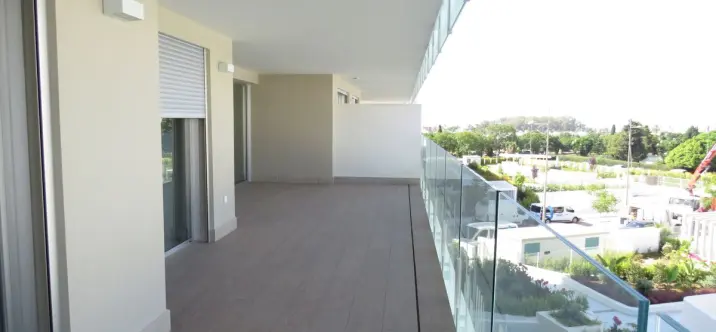 Sale of middle floor apartment in San Pedro de Alcántara 3