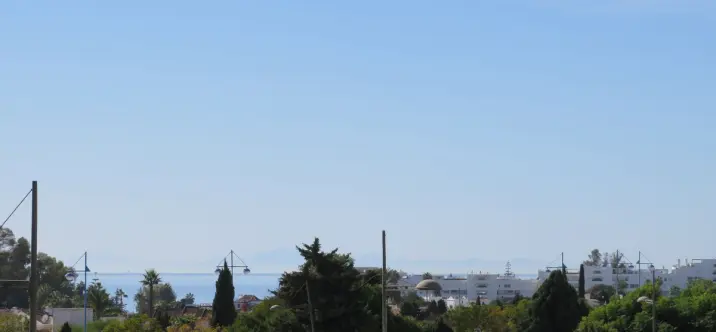 Sale of middle floor apartment in San Pedro de Alcántara 4