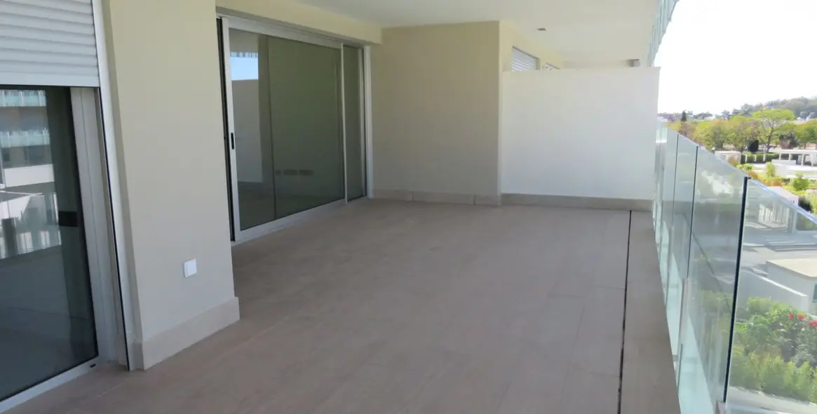 Sale of middle floor apartment in San Pedro de Alcántara 7