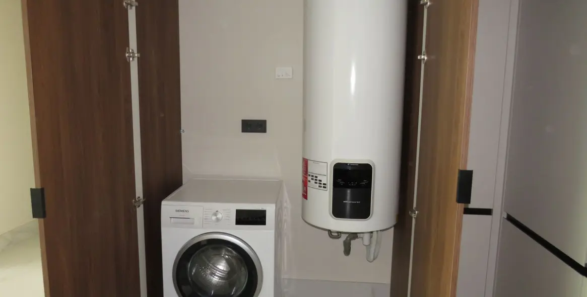 Venta de apartamento en planta media en San Pedro de Alcántara 36