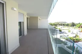 Image 4 thumb