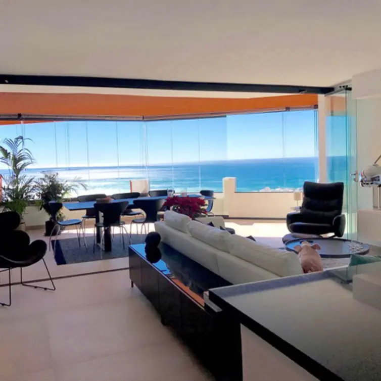 Продажа двухуровневого пентхауса в Benalmadena