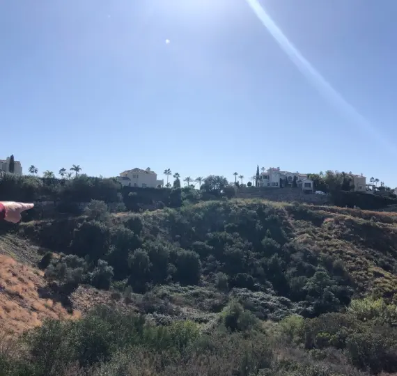 Жилой участок R3550984