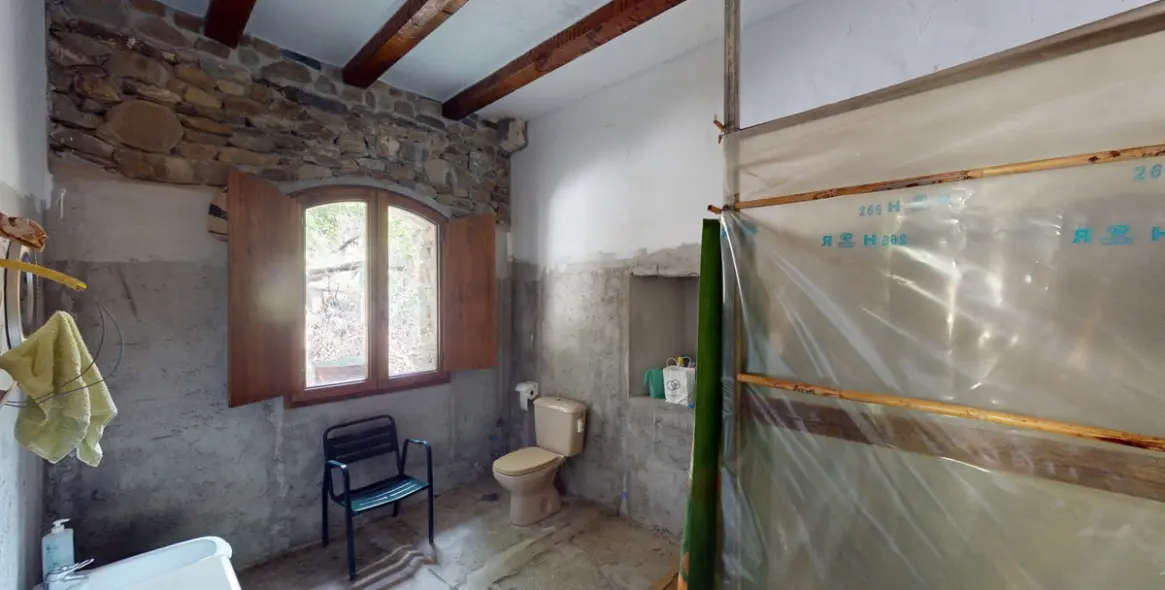 Sale of detached villa in Moclinejo 16