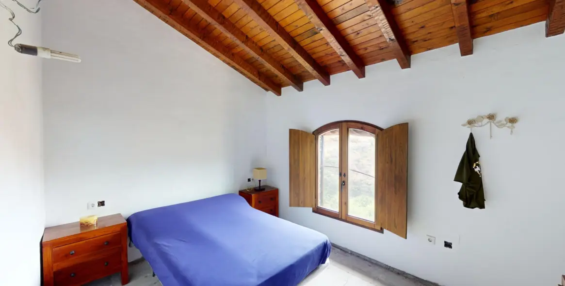 Продажа  отдельно стоящей виллы в Moclinejo 25