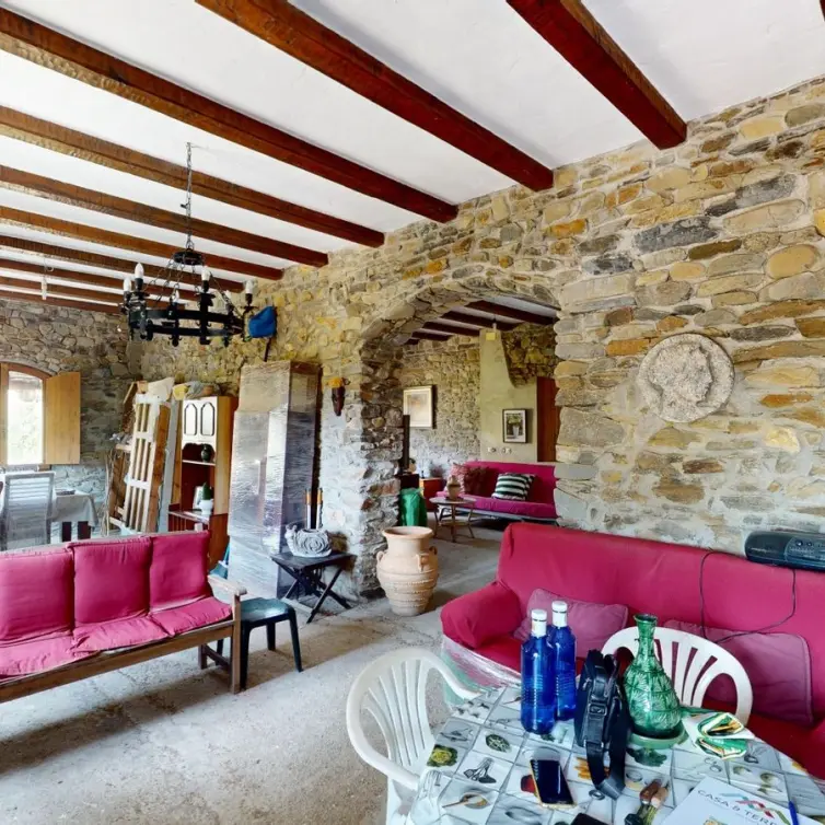 Venta de villa independiente en Moclinejo
