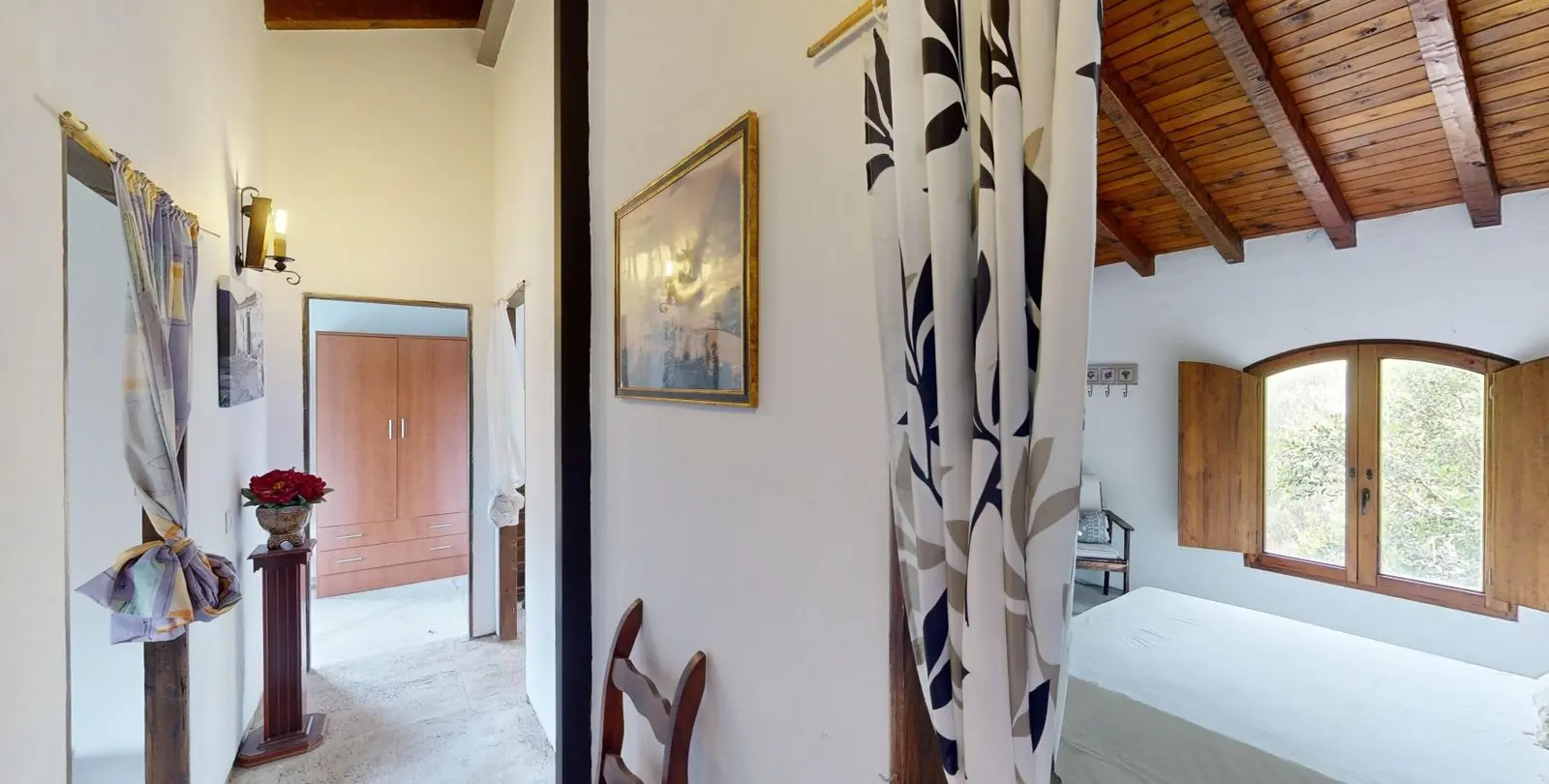 Venta de villa independiente en Moclinejo 27