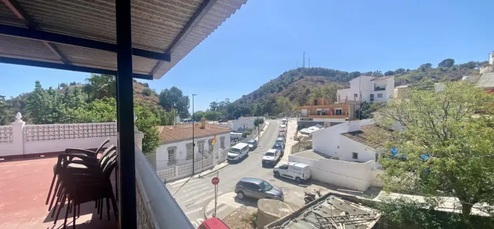 Sale of detached villa in Málaga 0