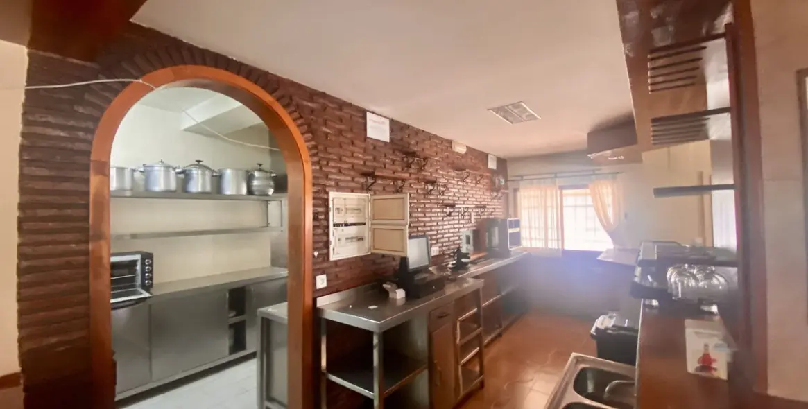 Продажа  отдельно стоящей виллы в Málaga 4