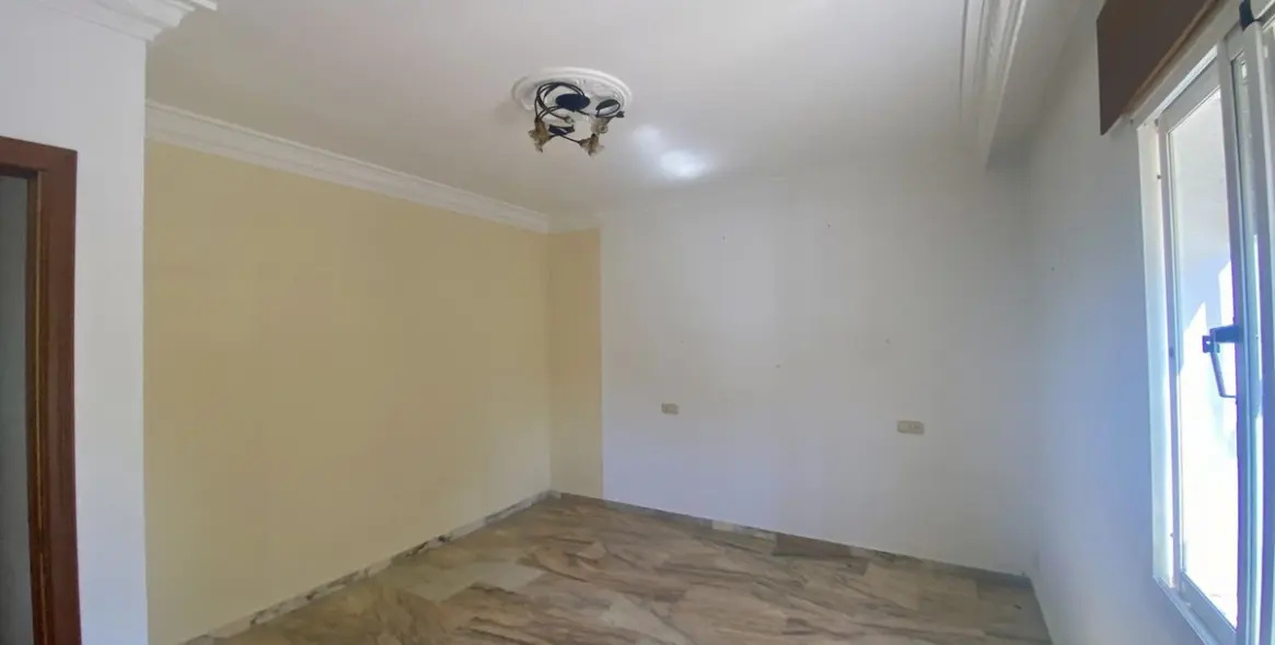 Sale of detached villa in Málaga 23