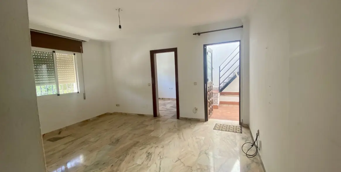 Sale of detached villa in Málaga 48