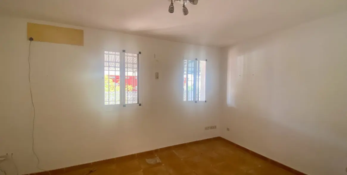 Sale of detached villa in Málaga 61