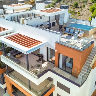 Продажа двухуровневого пентхауса в Fuengirola