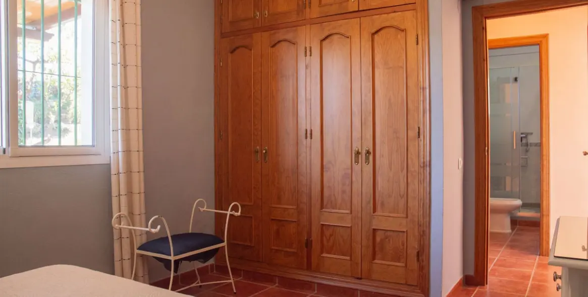 Продажа  отдельно стоящей виллы в Frigiliana 14