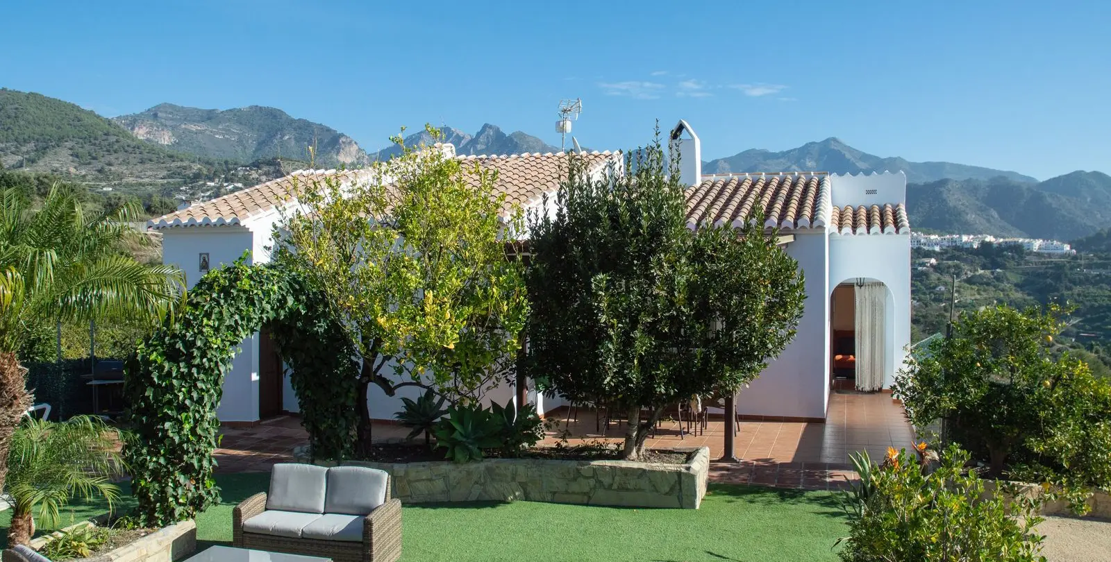 Venta de villa independiente en Frigiliana 25